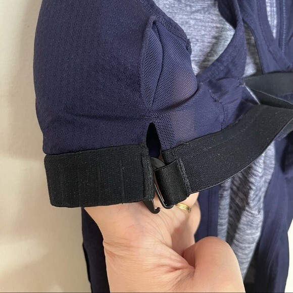 3/$30 Lululemon Get Fit Tank Top Heathered Deep Indigo Women’s Size 6 - Picture 12 of 12